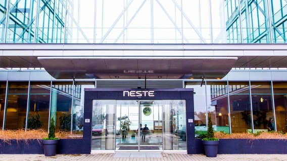 Nestes huvudkontor ligger i Esbo, Finland